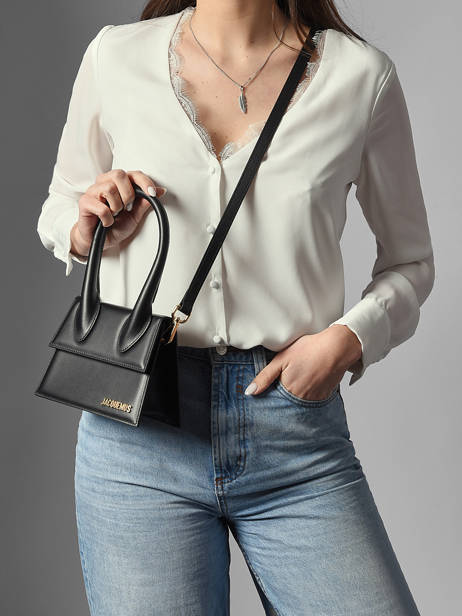 Preloved Leather Chiquito Moyen Crossbody Bag Jacquemus Black second life 1566432 other view 1