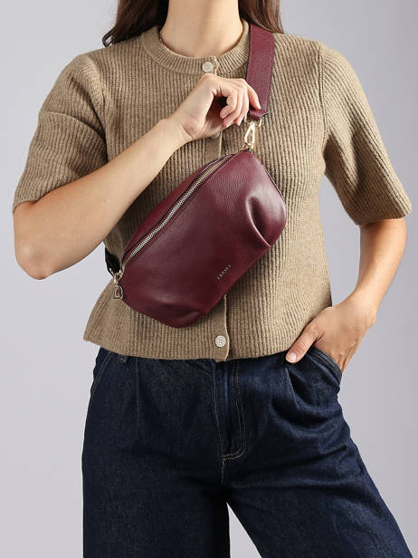Sac Banane M Tradition Cuir Etrier Rouge tradition ETRA022M vue secondaire 1