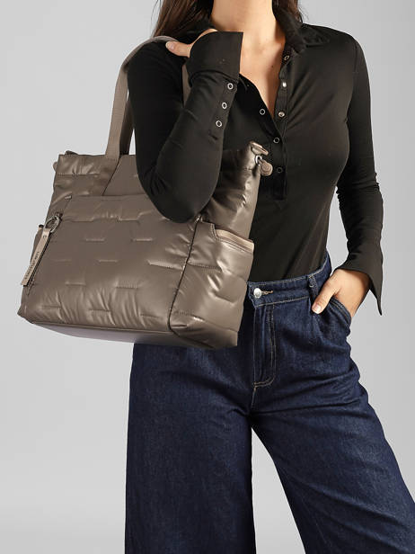 Shoulder Bag Puffer With 13